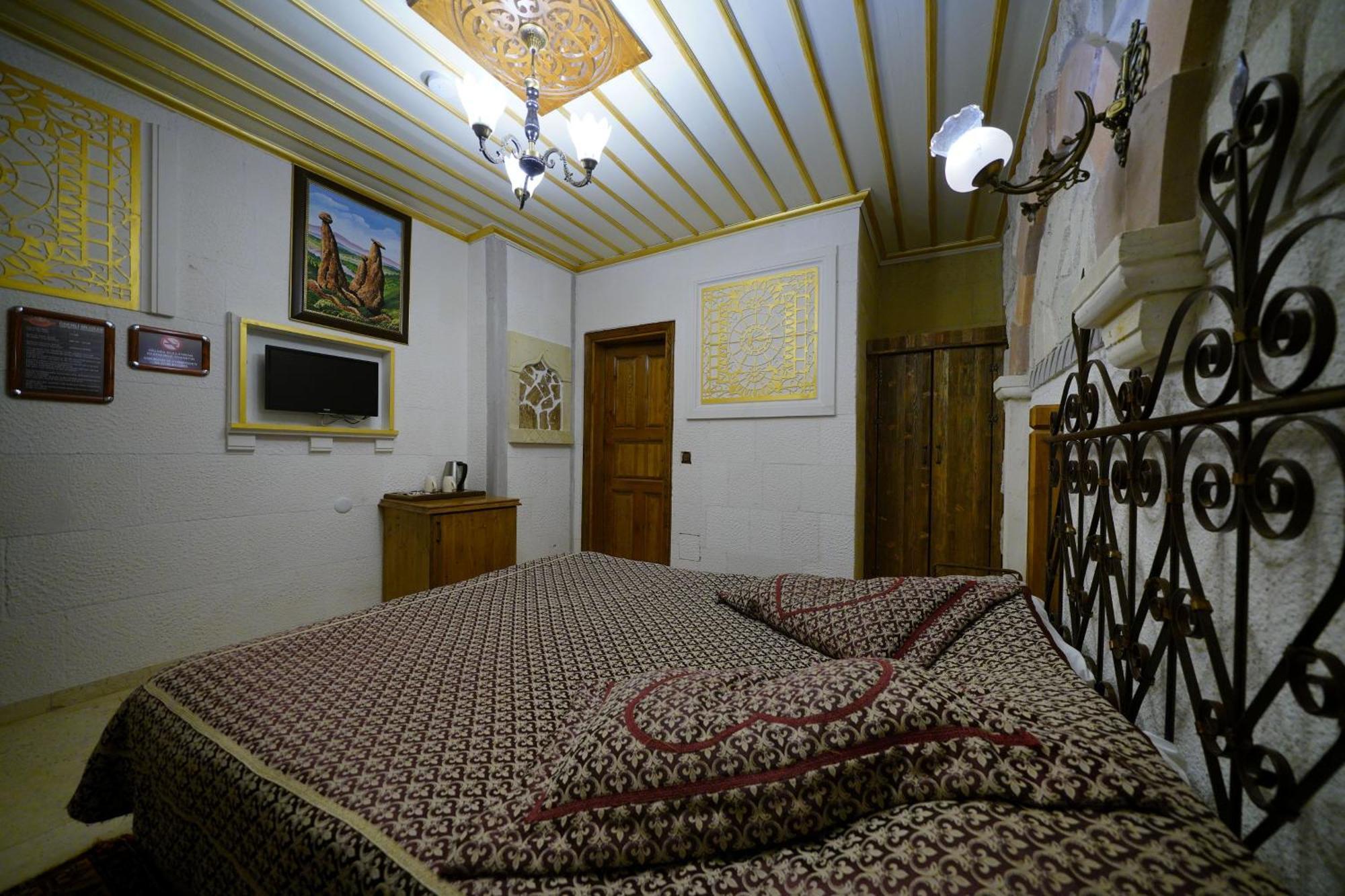 Hotel Alaturca House (adults Only) 2*