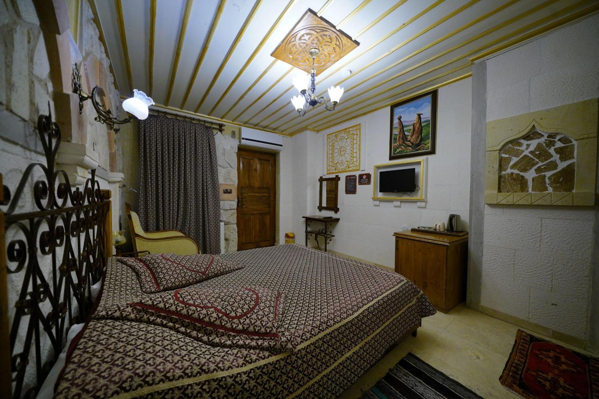 Отель Alaturca House (adults Only) 2*
