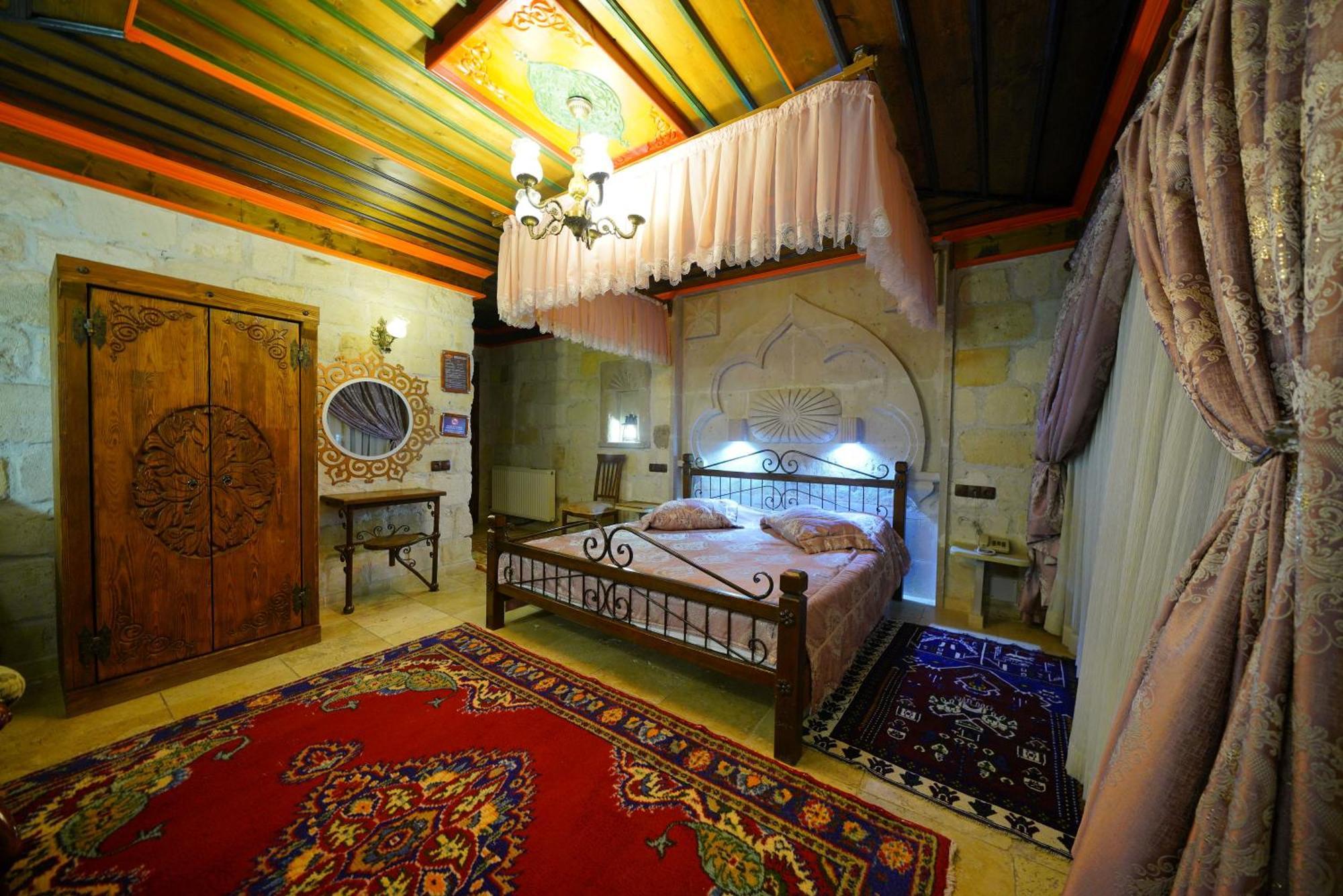 Отель Alaturca House (adults Only)
