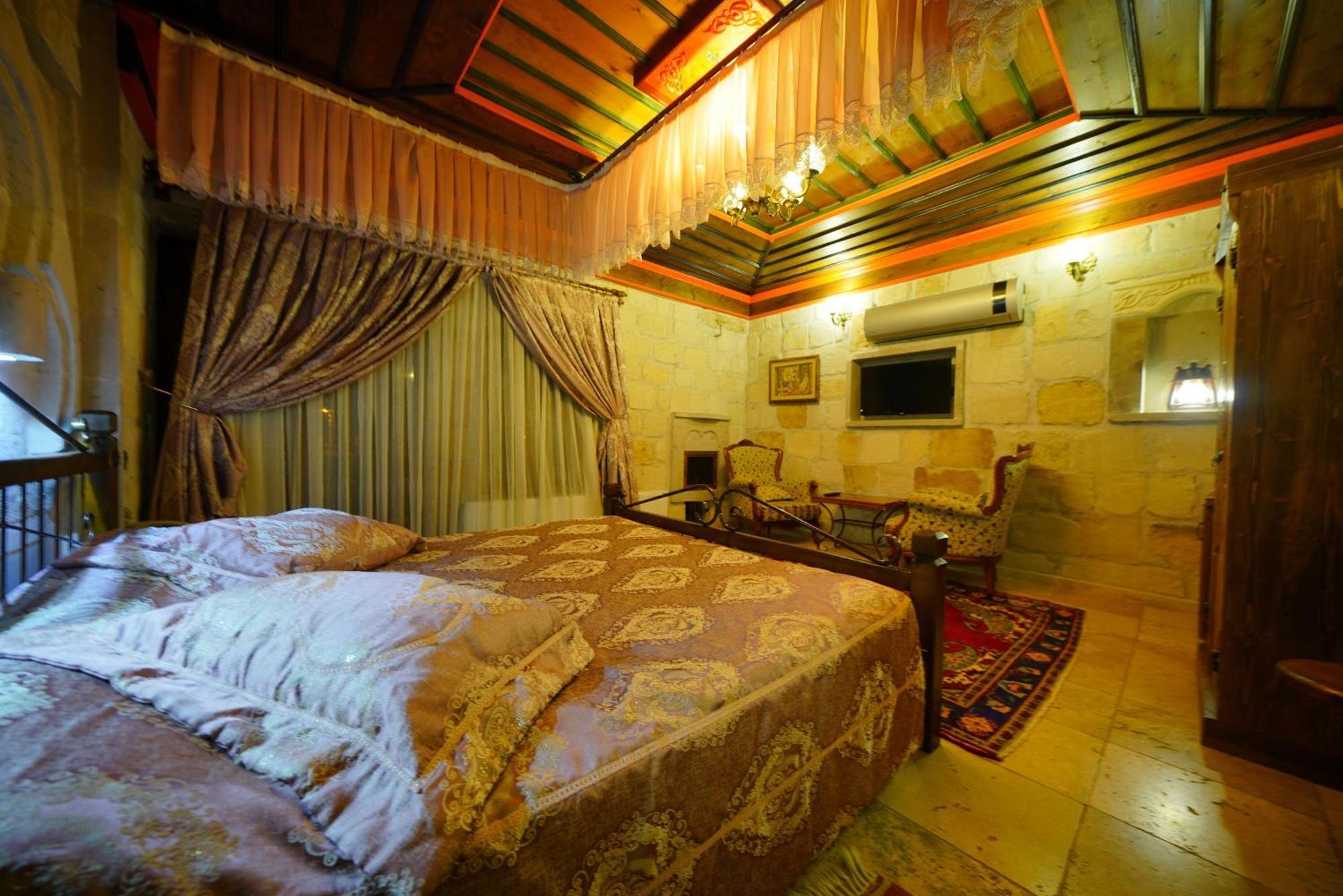 Отель Alaturca House (adults Only) 2*